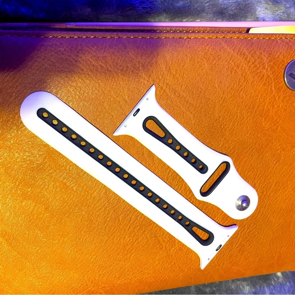 Sporty Apple iWatch Bands, two-toned 40mm-44mm.